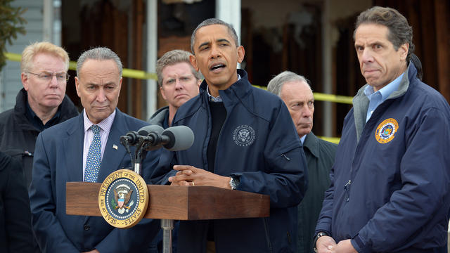 Obama visits NYC areas hard-hit by Sandy 