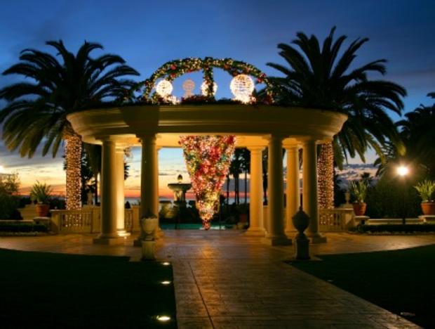Holiday Hotels Feature St Regis Monarch Beach 