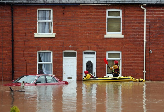 27-UKFloodingNov27.jpg 