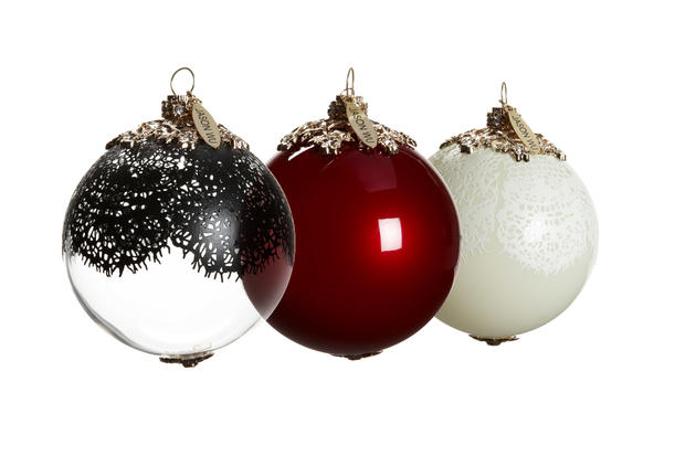 jason-wu-for-target-neiman-marcus-holiday-collection-ornaments.jpg 