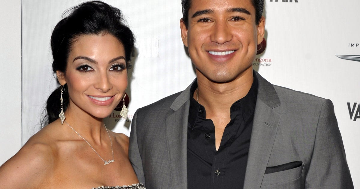 Mario Lopez and wife welcome baby - CBS News