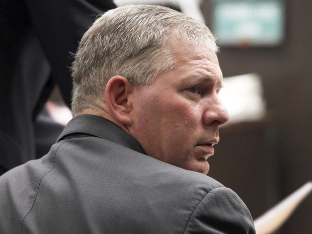 Former New York Mets and Philadelphia Phillies star outfielder Lenny Dykstra is seen during his sentencing for grand theft auto in Los Angeles in this March 5, 2012 file photo. Dykstra has been sentenced in Los Angeles Monday, Dec. 3, 2012, to six and a half months in prison for hiding and selling sports memorabilia and other items that were supposed to be part of his bankruptcy filing 