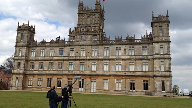 SundayMorning_DowntonAbbey.jpg 