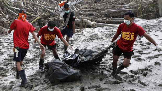 Powerful typhoon hits Philippines 