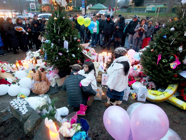 newtown, connecticut, shooting, memorial, vigil 