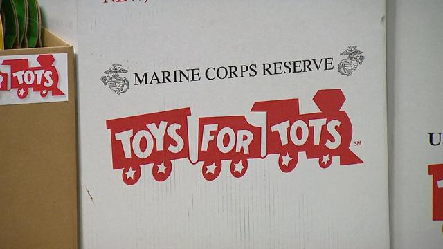 toys-for-tots-scam-raw-eb.jpg 