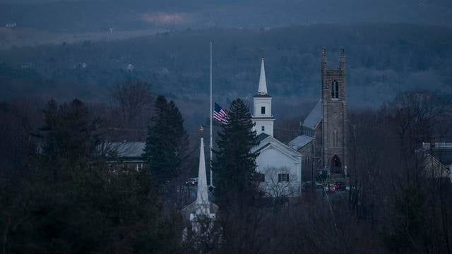 trinity_church_newtown.JPG 