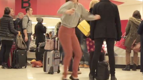 Angela_Trimbur_Dancing_Airport.jpg 
