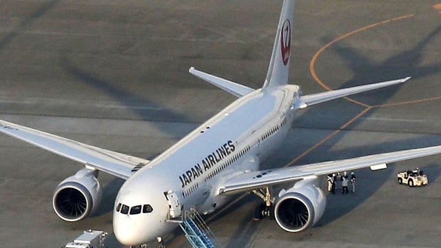 Japan Airlines 787 dreamliner 