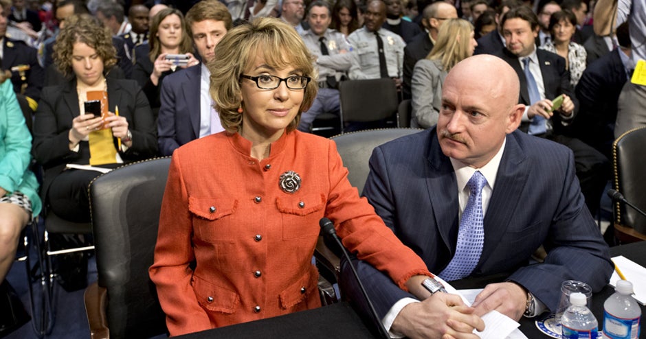 Gabrielle Giffords, husband Mark Kelly to attend State of the Union