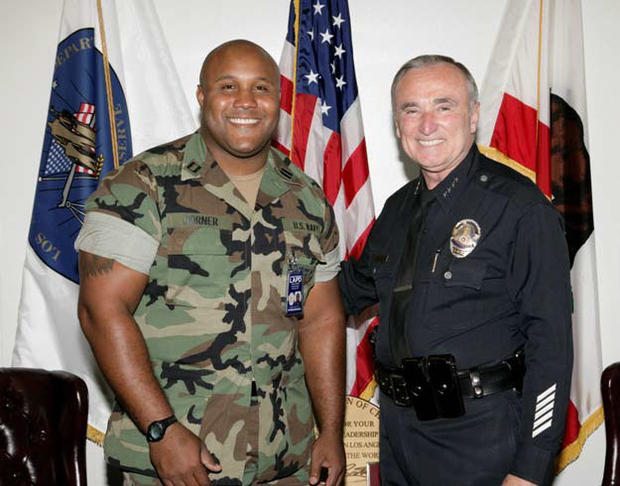Christopher Dorner with former LAPD Chief William Bratton 