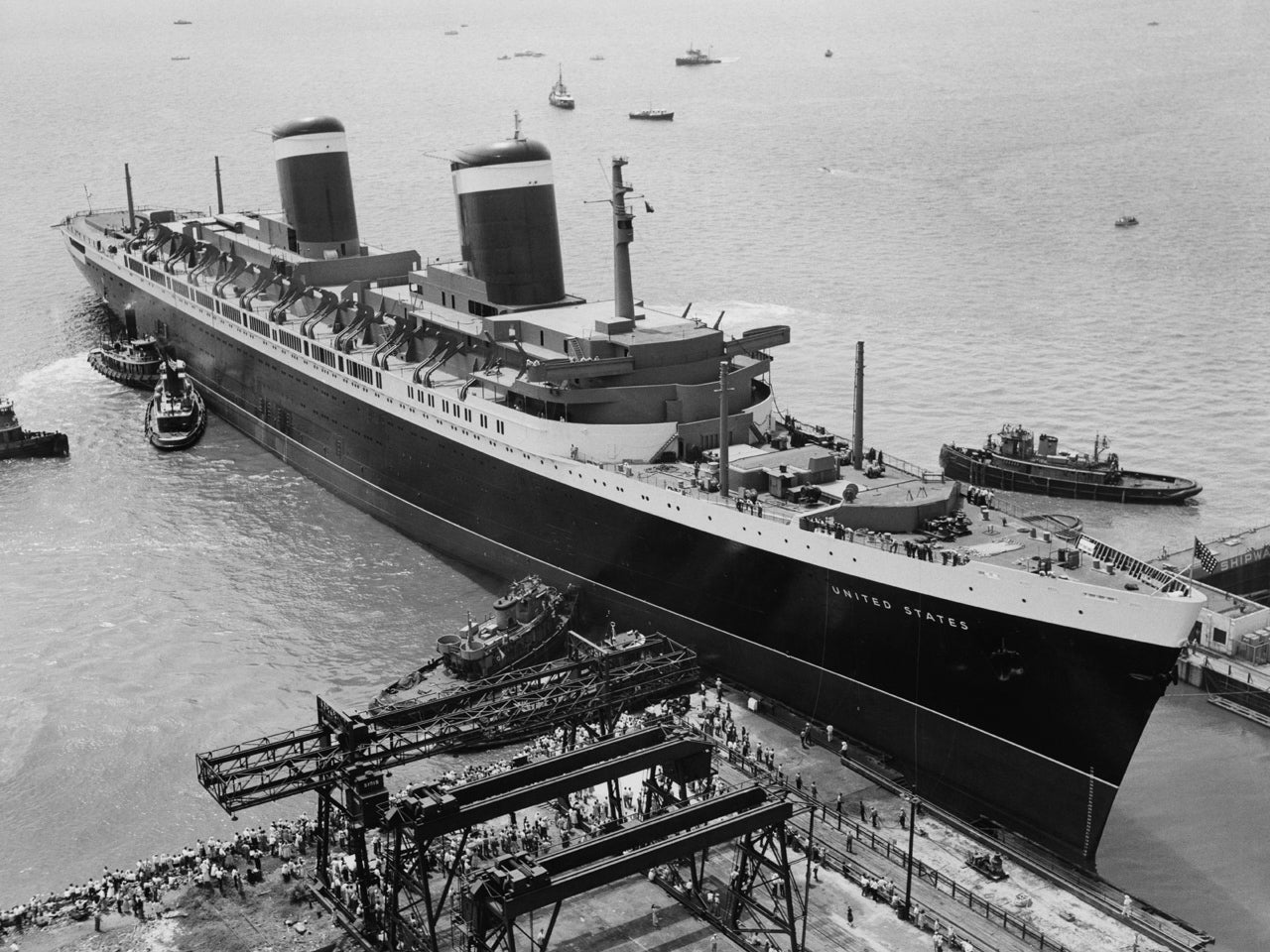 Ships : a pictorial history from Noah's Ark to the U.S.S.
