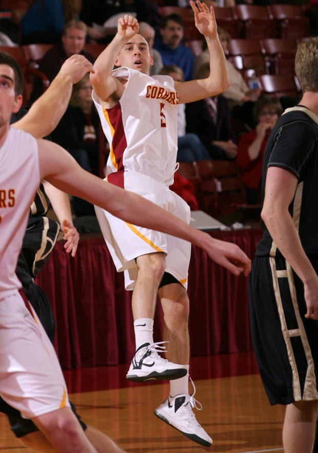 Andrew Martison Action2 (credit: Concordia Sports Information Office)  