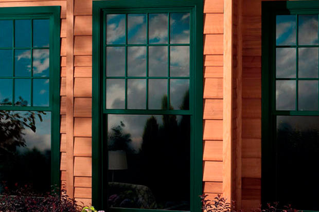 ultimate-clad-window-with-evergreen-exterior.jpg 