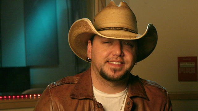 aldean-smile.jpg 