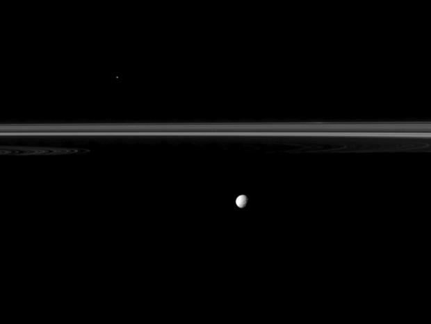 Saturn-Moon---9.jpg 
