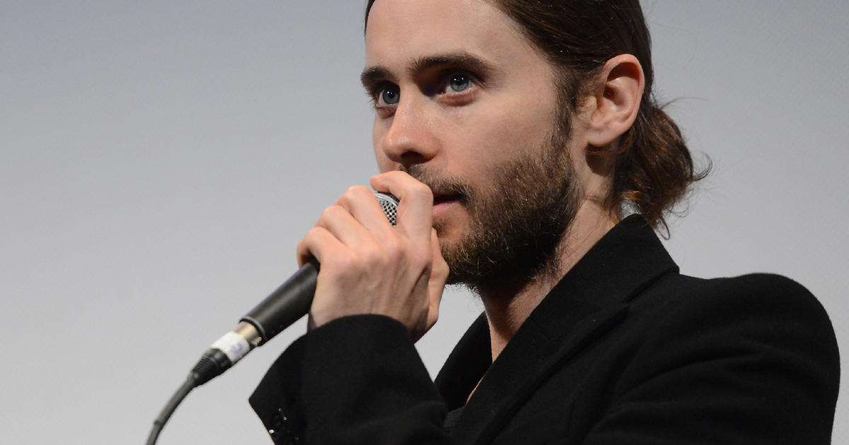 Fan Sends Jared Leto Severed Ear In The Mail Cbs News 