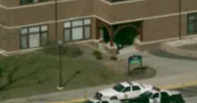 Bomb threat cancels classes at Aurora University in Illinois, buildings evacuated CBS News