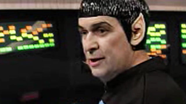 130320-IRS-Star_Trek_parody-us_0322_IRSSpaceVid.jpg 