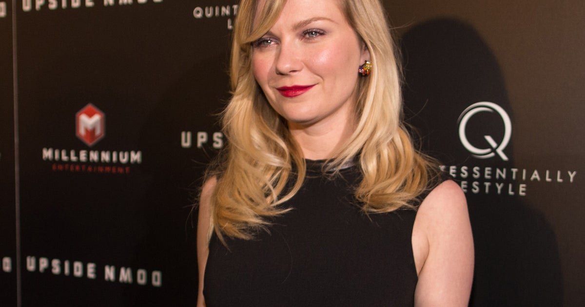 Kirsten Dunst: Kissing Brad Pitt was "disgusting" - CBS News