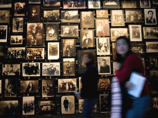 Holocaust_Museum_73119531.jpg 