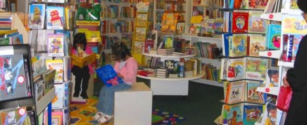 header 610 best_childrens_bookstores_in_Orange_County_Header_whale_of_a_tale_FB 