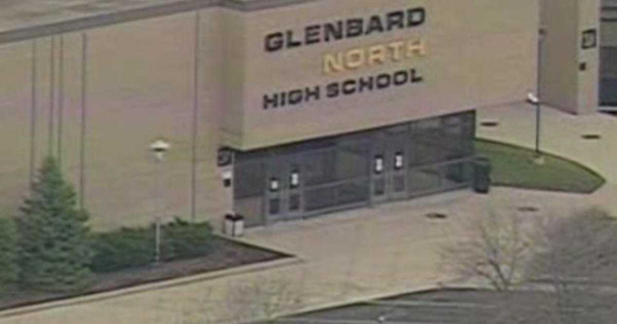 15-year-old Glenbard North student accused of drawing threats ...