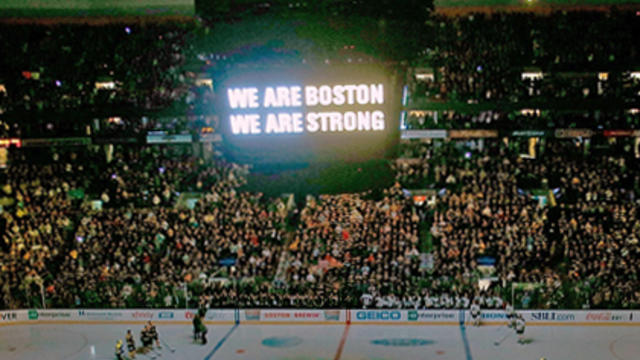 boston-td-garden-national-anthem-after-marathon-bombings.jpg 