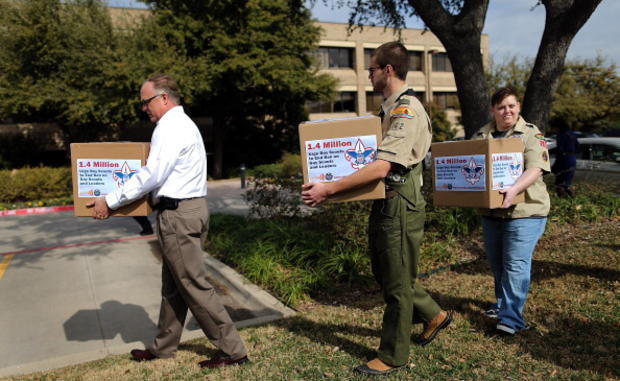 Boy Scouts, Parents Deliver Petition To Boy Scout HQ To End Ban On LGBT Scouts 