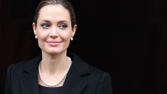 Angelina Jolie highlights the trauma of double mastectomy  