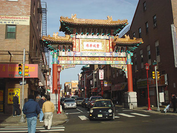 chinatown gate _jlloyd 