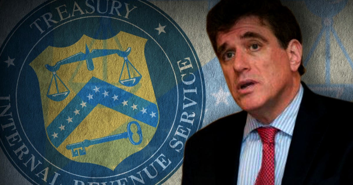 Ousted IRS official to take tough questions from Congress - CBS News