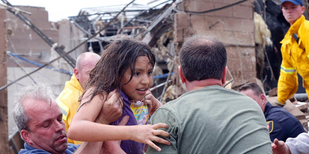 tornado_oklahoma_city_survivors1_130520.jpg 