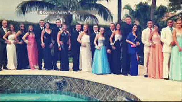 limo-prom-students.jpg 