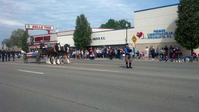 parade-dearborn-1-rdewey.jpg 