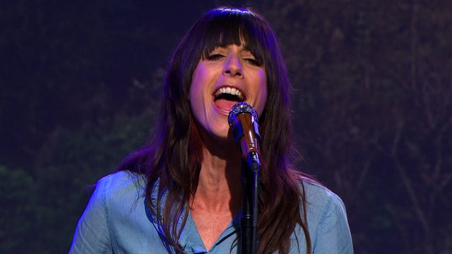 Nicki Bluhm and The Gramblers perform "Little Too Late" 