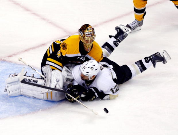 Pittsburgh Penguins v Boston Bruins - Game Three 