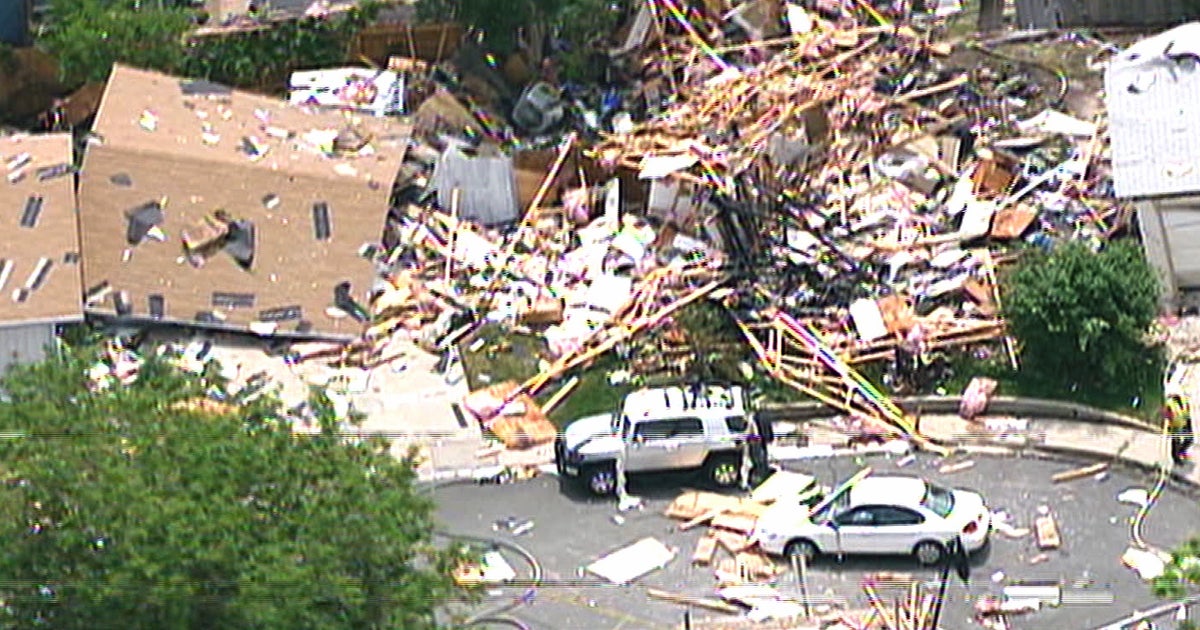 Colorado gas explosion damages homes CBS News