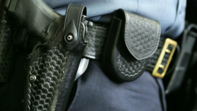 police-gun-generic-photo-by-alex-wong-getty-images.jpg 