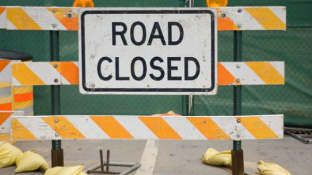 road-closed-road-work-sign-generic.jpeg 