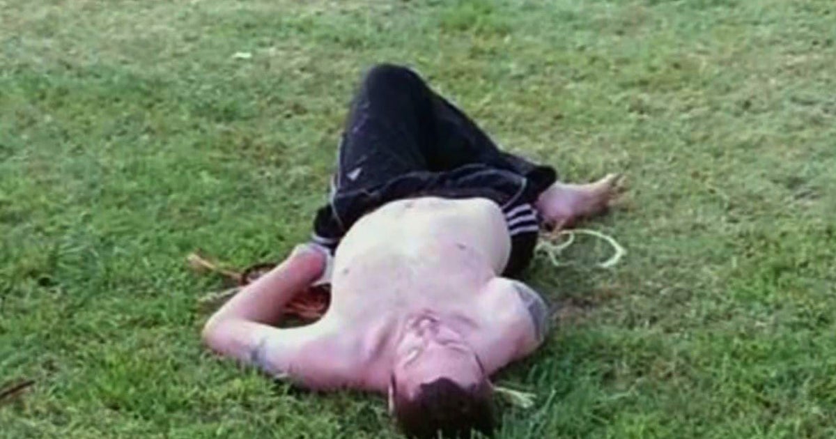 Okla. homeowner hogties attempted burglar - CBS News