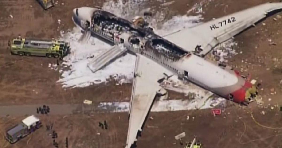 Asiana Airlines Flight Crashes On Sfo Runway Cbs News