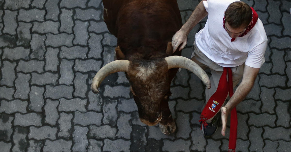 Spotted at the Festival of San Fermin : r/49ers