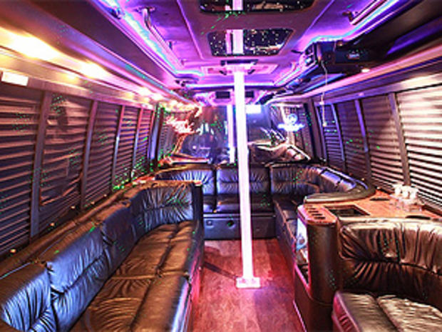 Boston Party Bus Limousine 