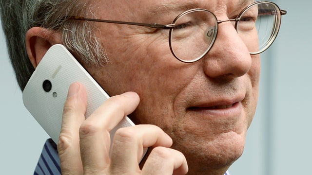 Eric Schmidt and Moto X 