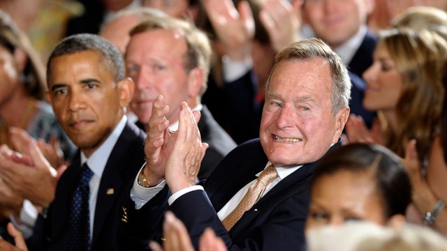 ObamaHWBush.jpg 