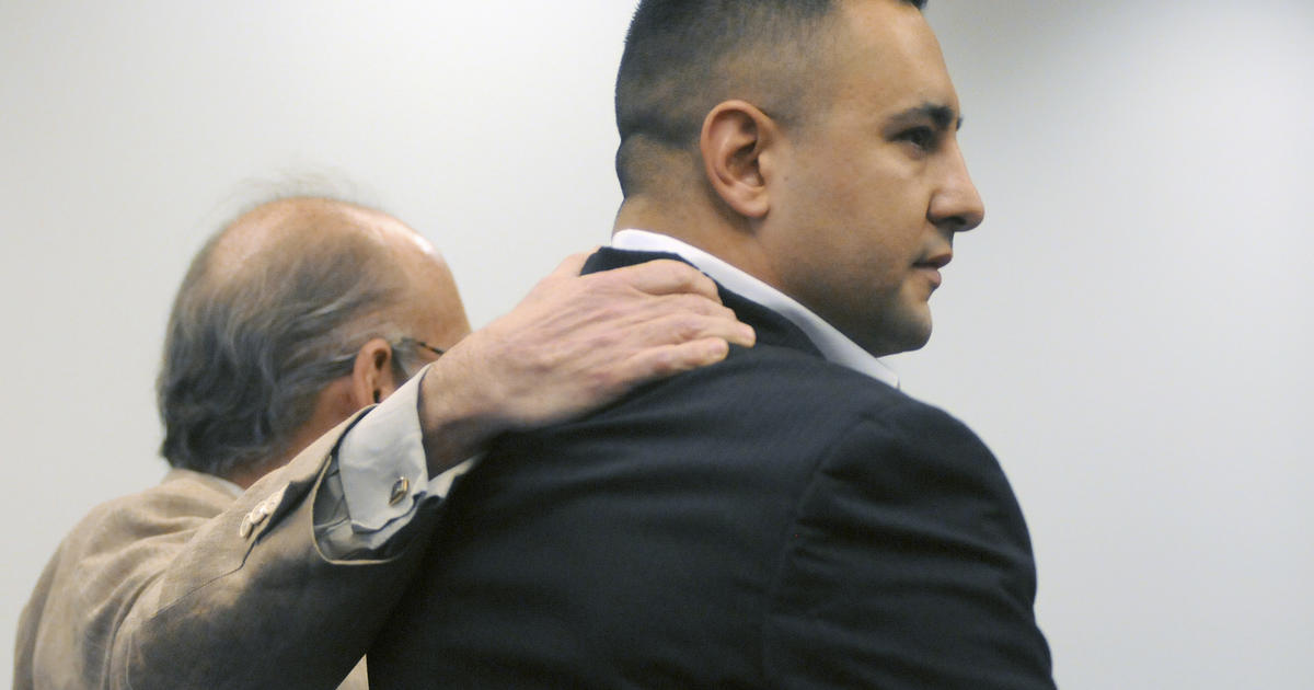 Levi Chavez, ex-New Mexico police officer, acquitted of wife's murder - CBS  News
