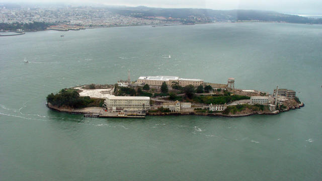 alcatraz-island.jpg 