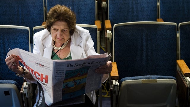 HelenThomas_101705488.jpg 