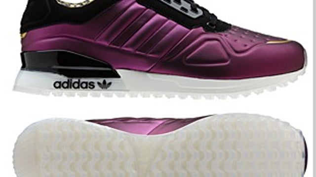 pink-adidas.jpg 